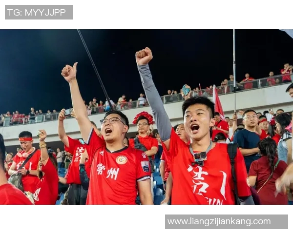 国足微博热议新战术球员表现引发球迷热情期待未来比赛表现